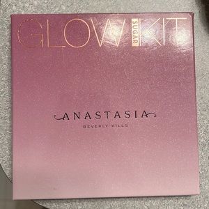 Anastasia sugar glow kit
